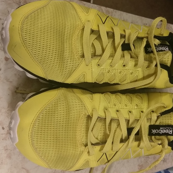 reebok realflex yellow